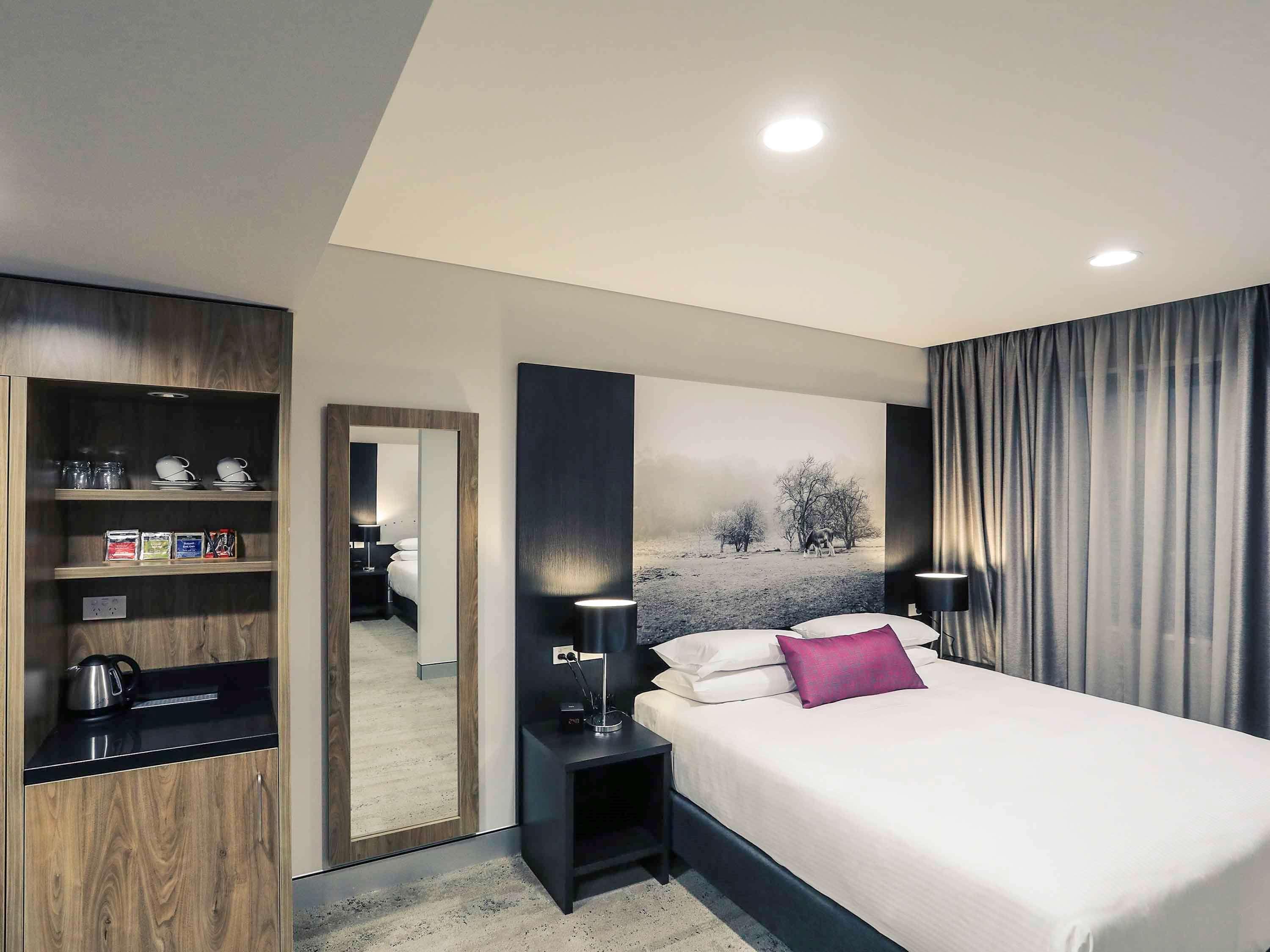 Mercure Тамуорт Экстерьер фото
